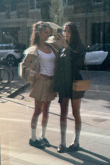 PLEATED SHORTS WITH BUTTONS - Light tan by Zara - Image 3