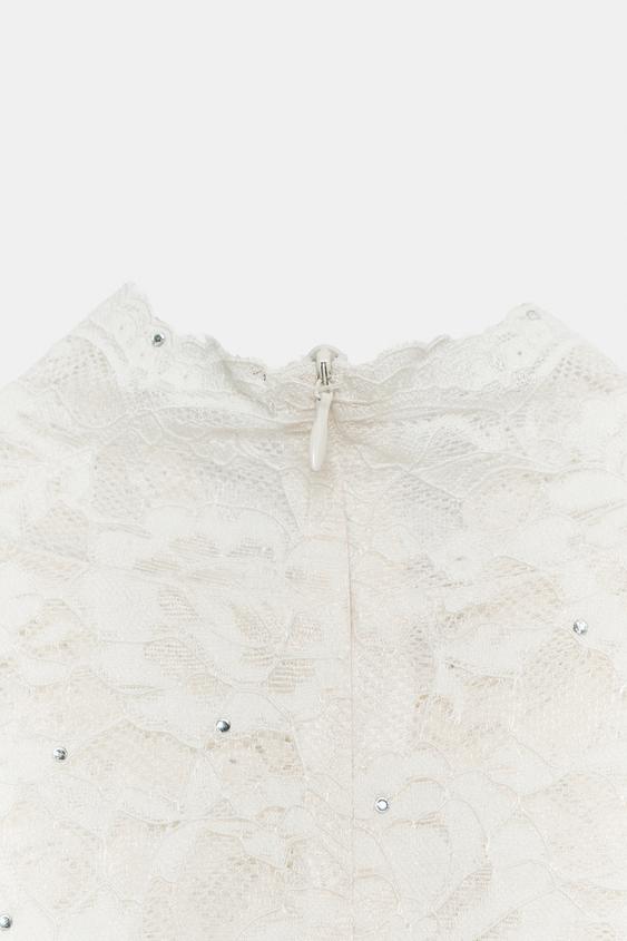 TOP EN DENTELLE À STRASS - Écru de Zara - Image 8