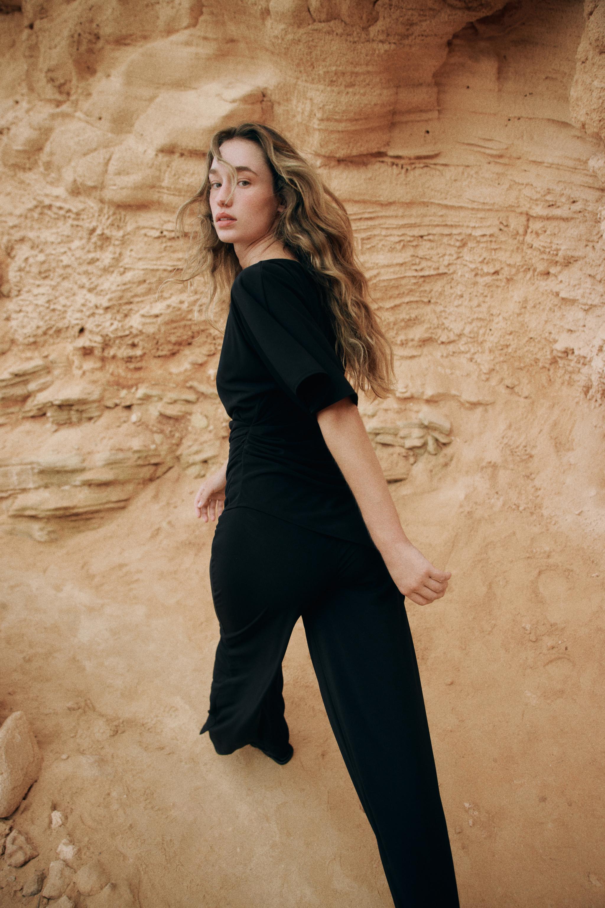 Женские брюки Zara STRAIGHT LEG CREPE PANTS WITH OPENINGS — фото 5