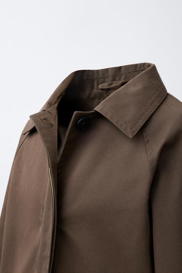 TRENCH MANGA RANGLÁN - Marrón de Zara
