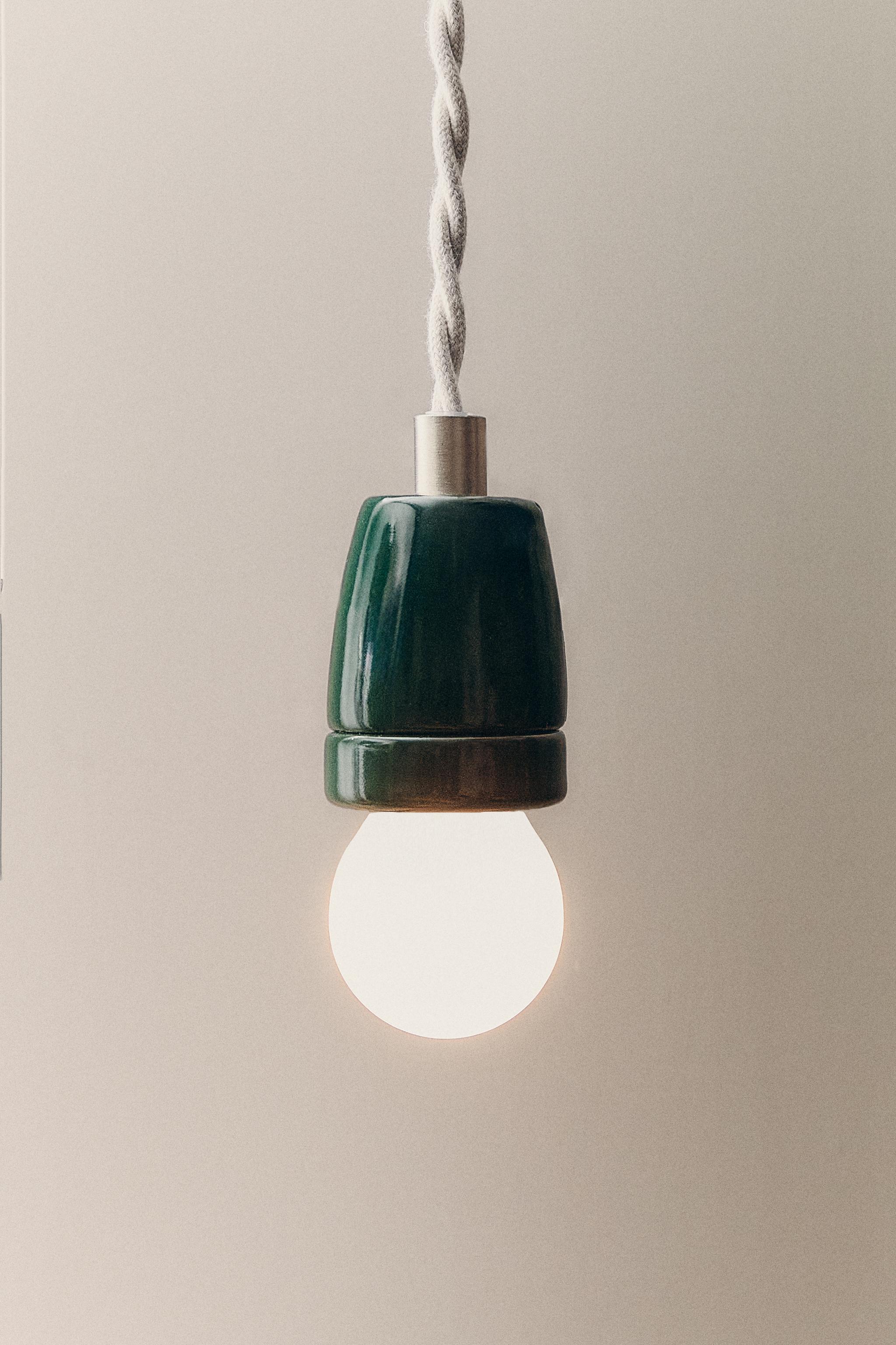 CERAMIC CEILING LAMP CABLE