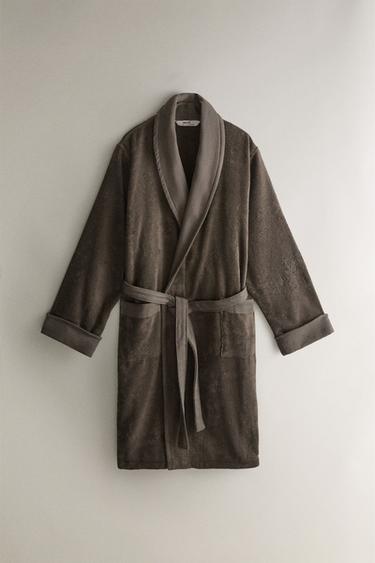 COTTON BATHROBE WITH APPLIQUÉ FABRIC - Dark mink by Zara