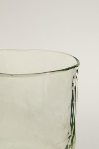 HAMMERED EFFECT GLASS TUMBLER - Green by Zara - Image 2