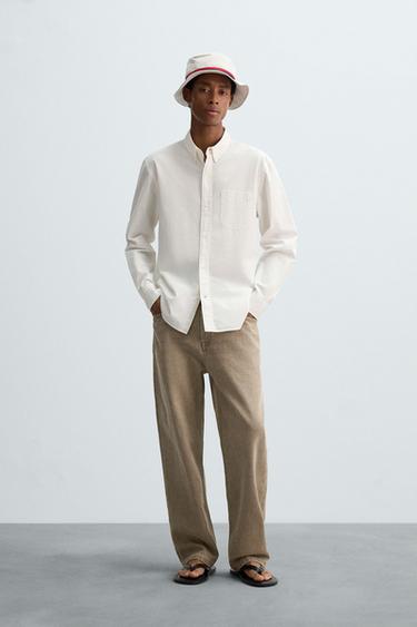 KEMEJA REGULAR FIT DENGAN SAKU - Putih dari Zara - Gambar 0