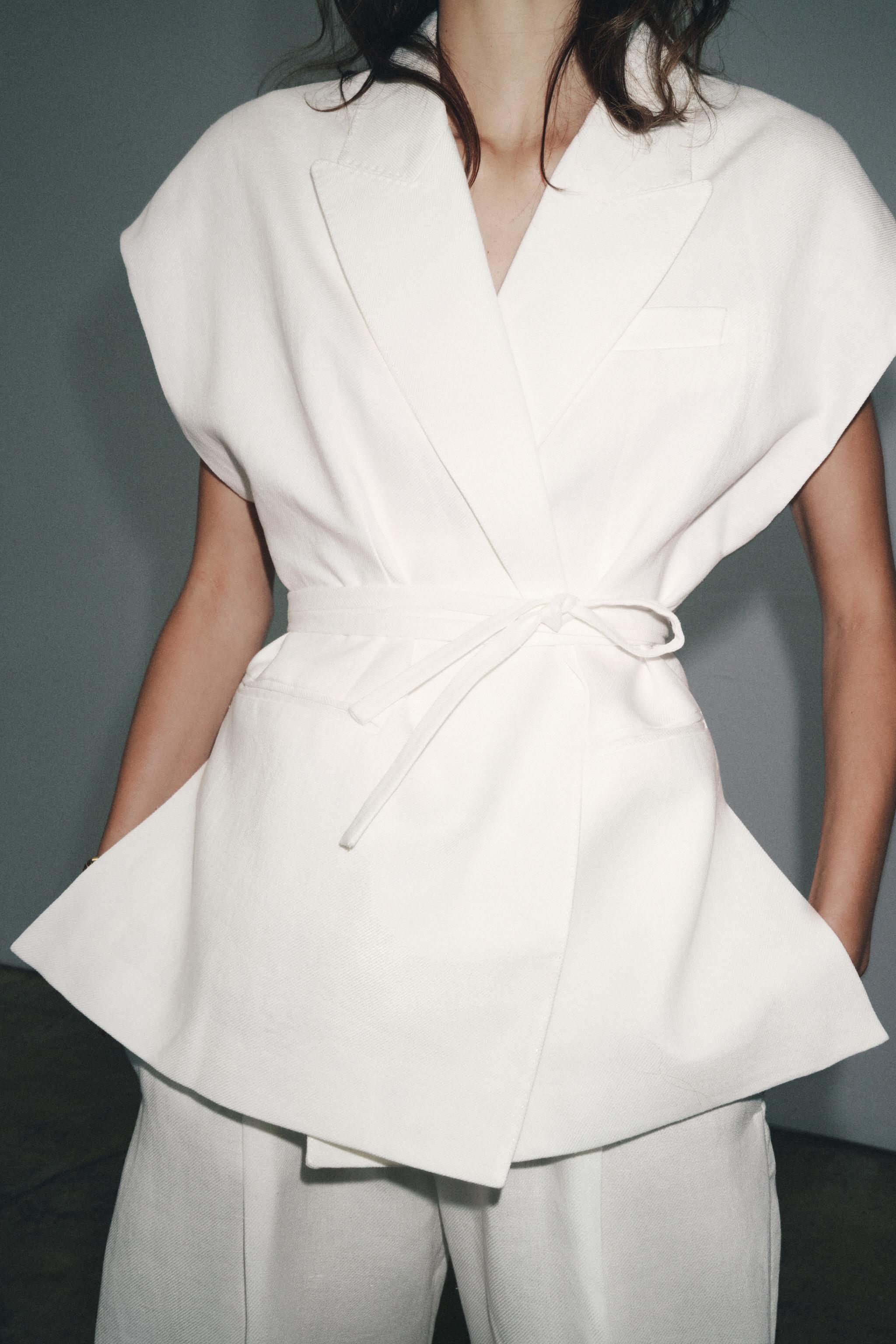 ZW COLLECTION DOUBLE BREASTED LINEN VEST - White | ZARA