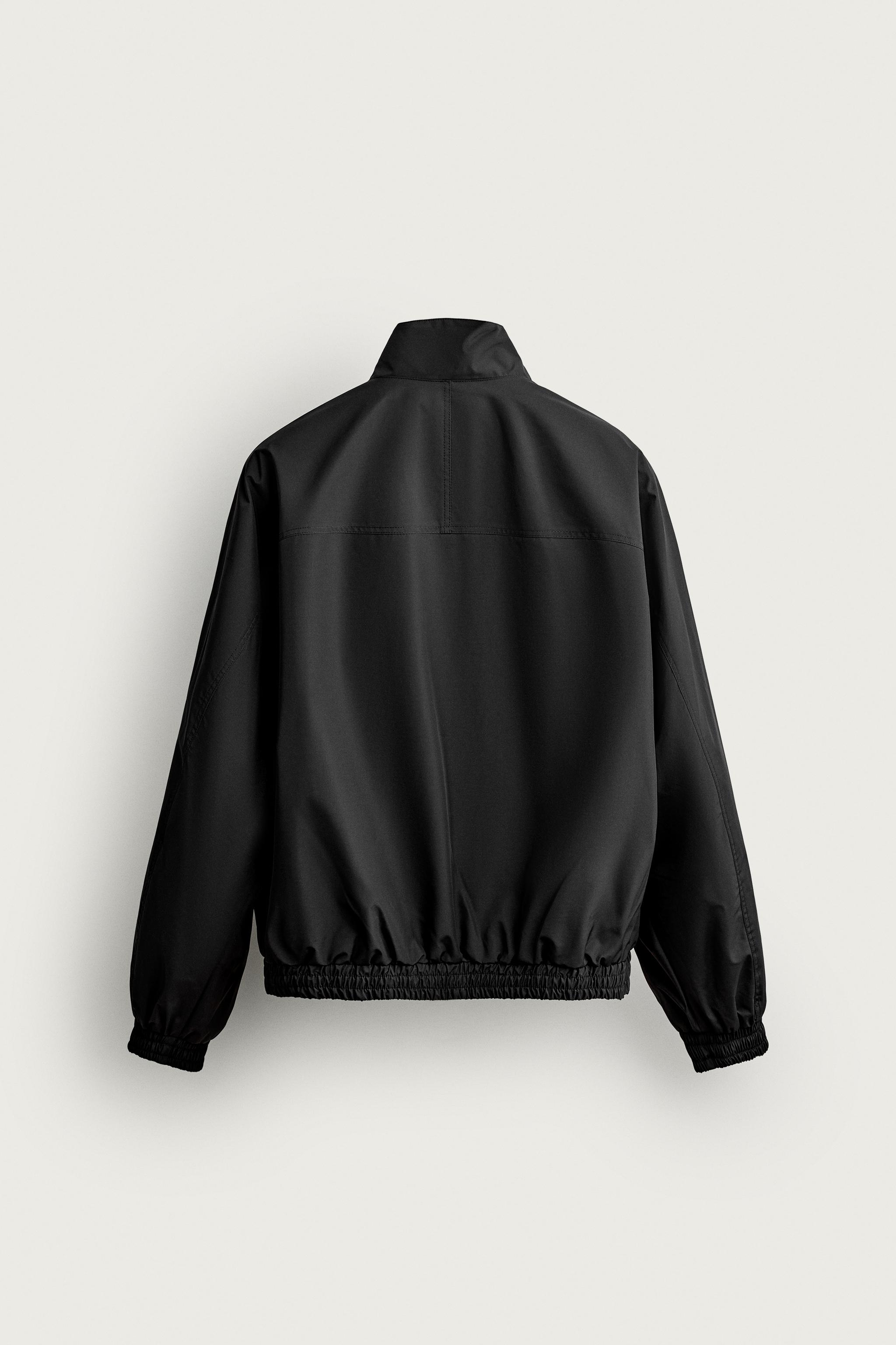 LIGHTWEIGHT WATER-REPELLENT TECHNICAL JACKET