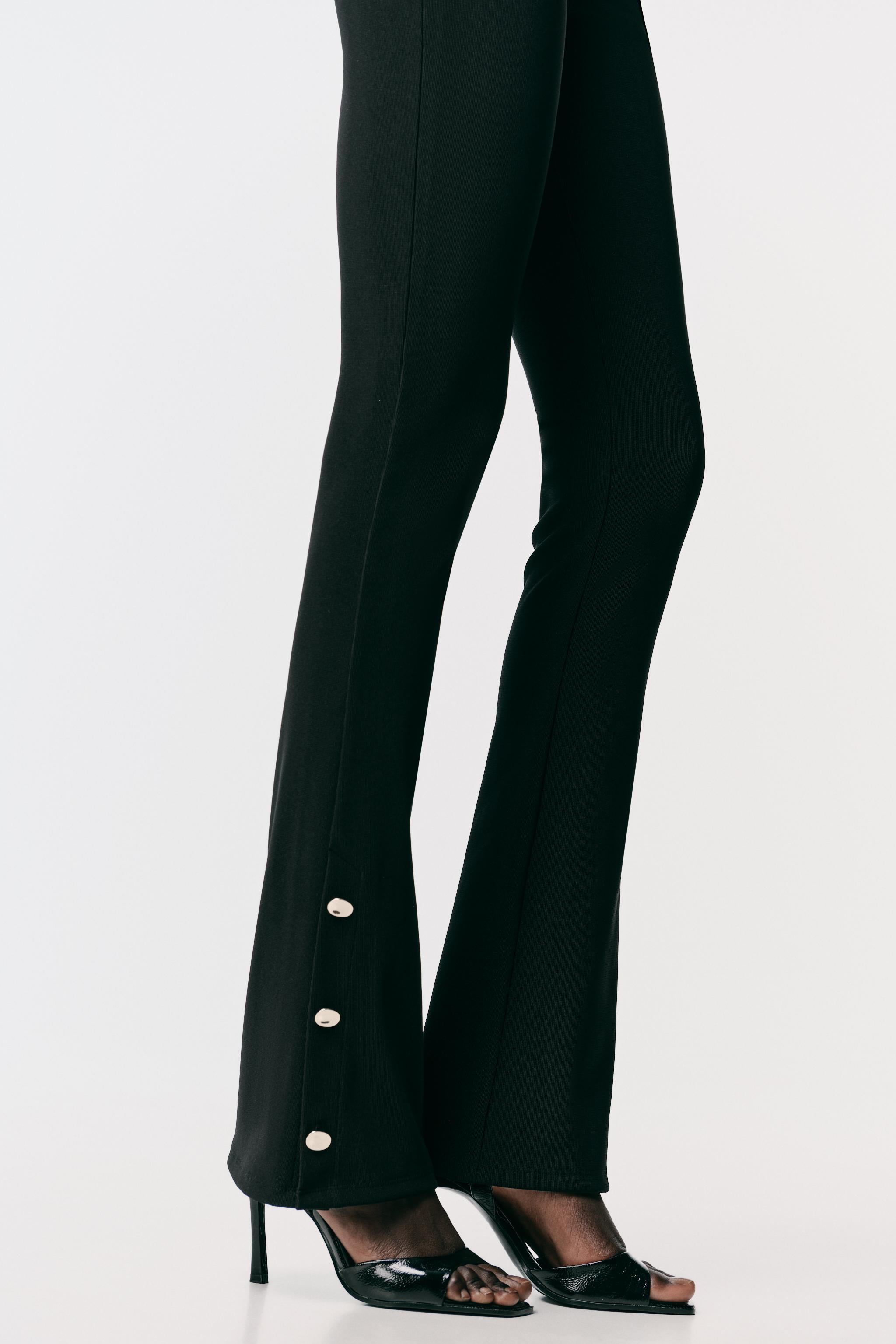 FLARE LEGGINGS WITH BOTTOM BUTTONS