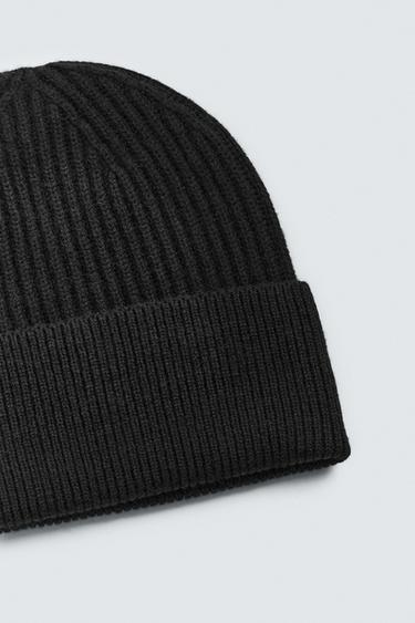 WOOL BLEND KNIT BEANIE - Black by Zara