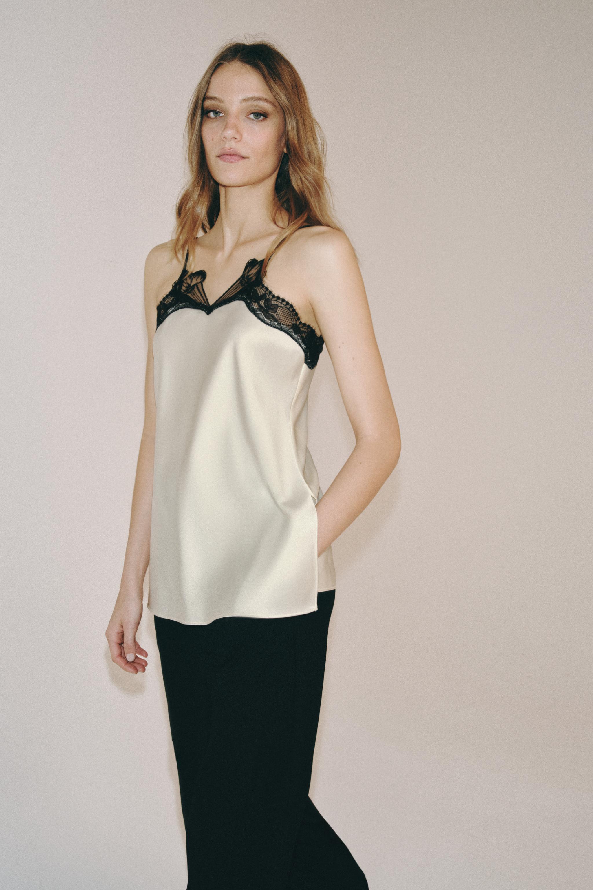 ZW COLLECTION コントラストレーストップス - エクリュ | ZARA Japan