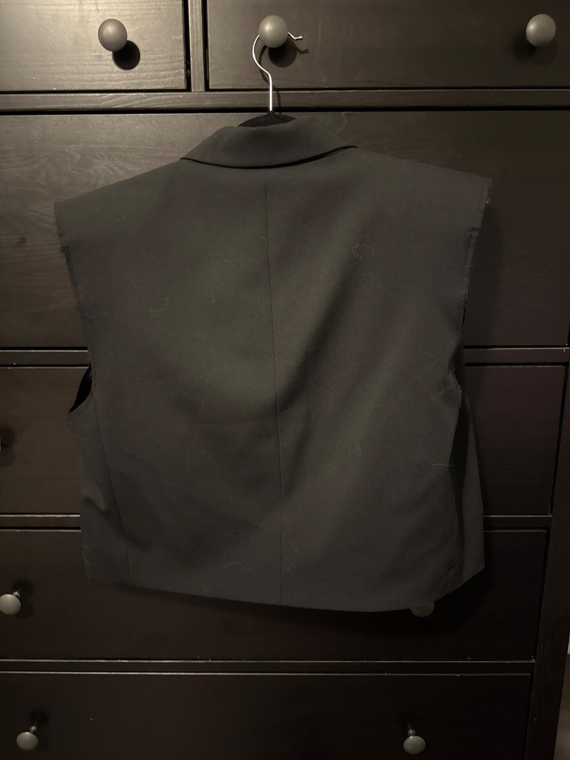 WOOL BLEND CROPPED VEST - Image 2