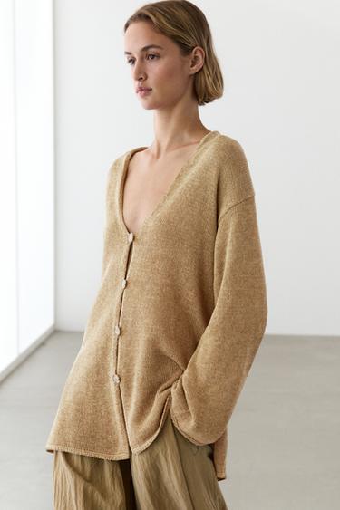 Cárdigán punto largo cuello pico - Visón oscuro de Zara