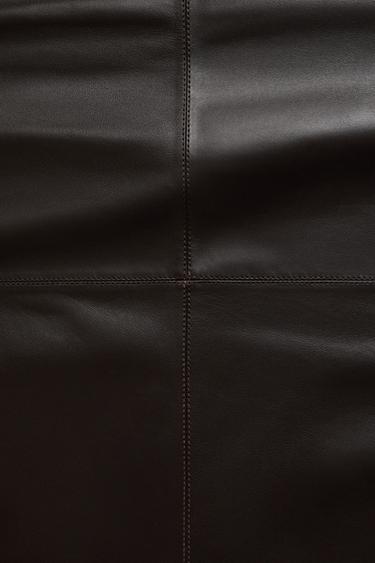 TAPIS EN CUIR DE SPORT - Marron de Zara - Image 2