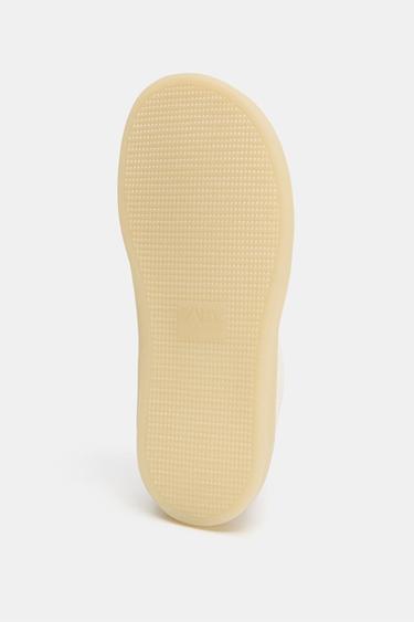 BASKETS EN CUIR BAREFOOT - Blanc écru de Zara - Image 9