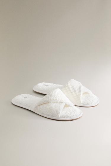 PANTOUFLES À BOUT OUVERT EN TISSU ÉPONGE - Blanc de Zara - Image 1