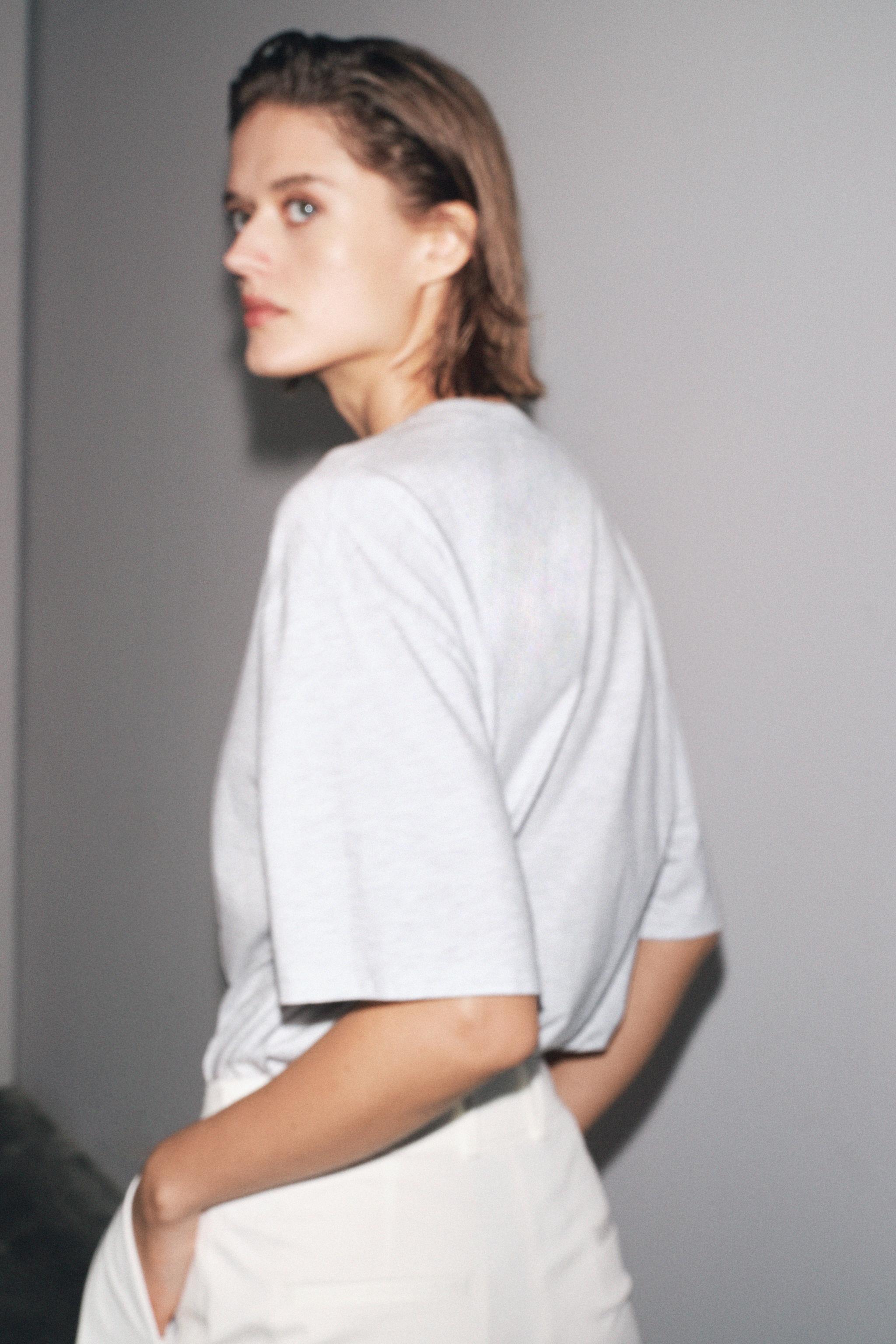 オーバーサイズ テキスト Tシャツ - グレーマール | ZARA Japan