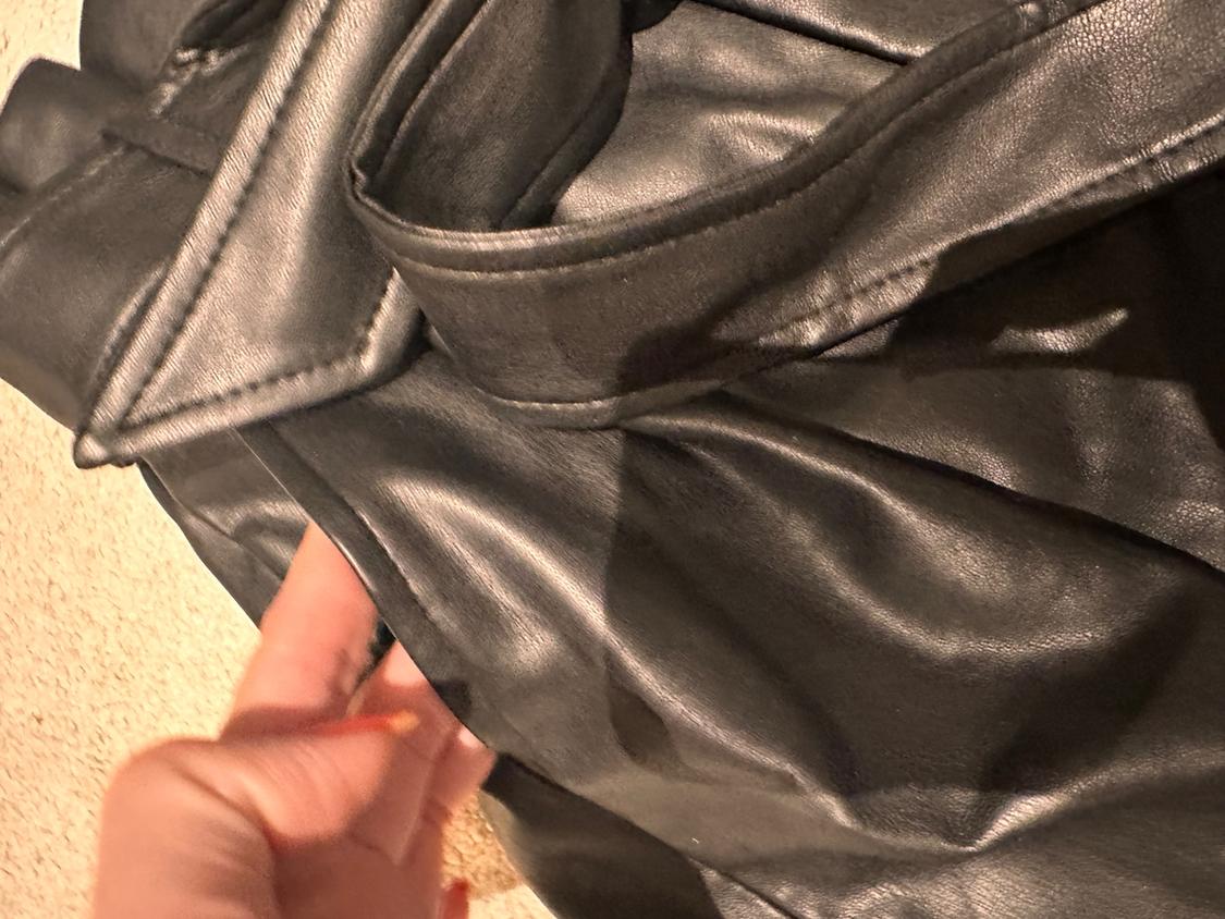 FAUX LEATHER PAPERBAG BERMUDA SHORTS - Image 5