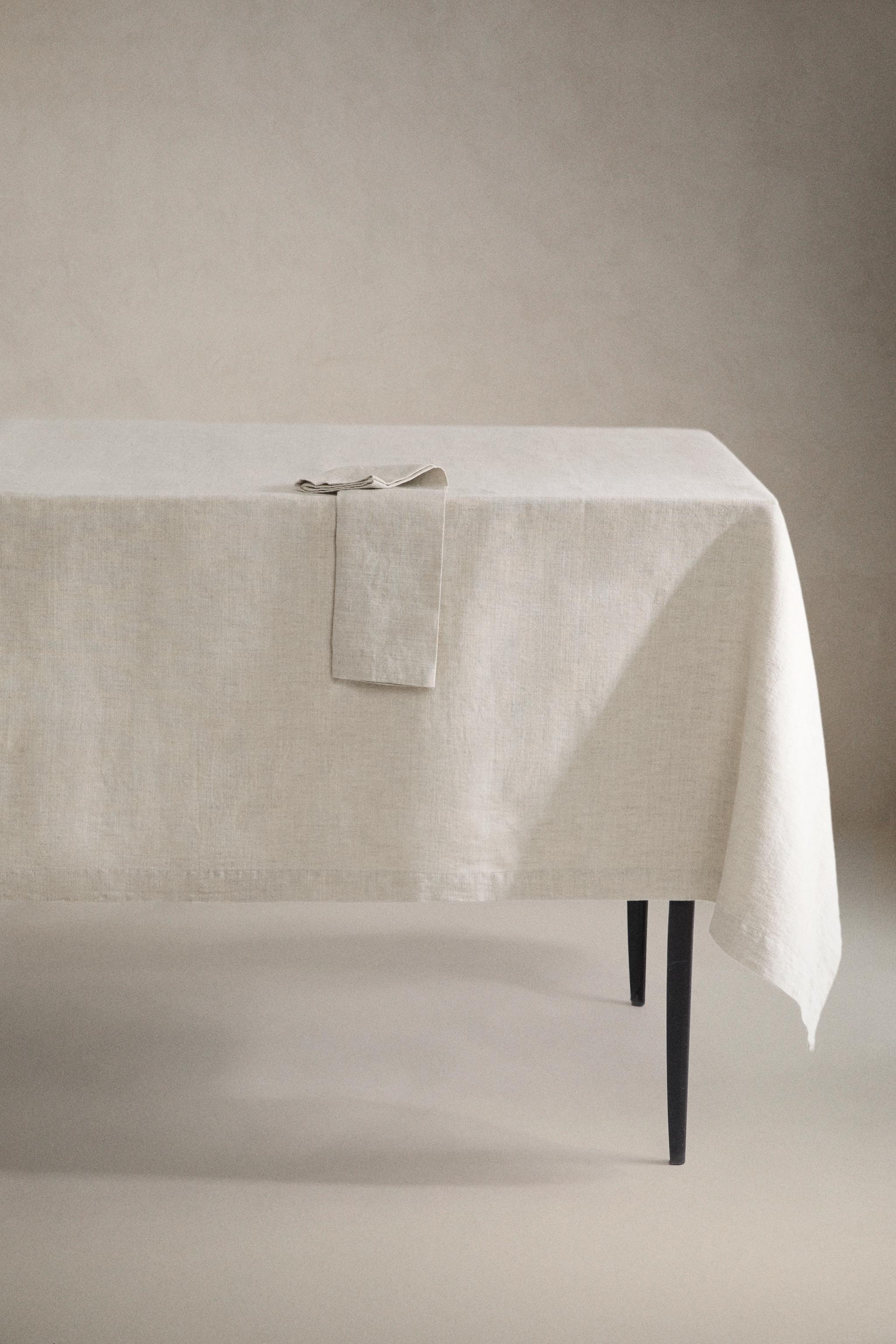 FADED LINEN TABLECLOTH