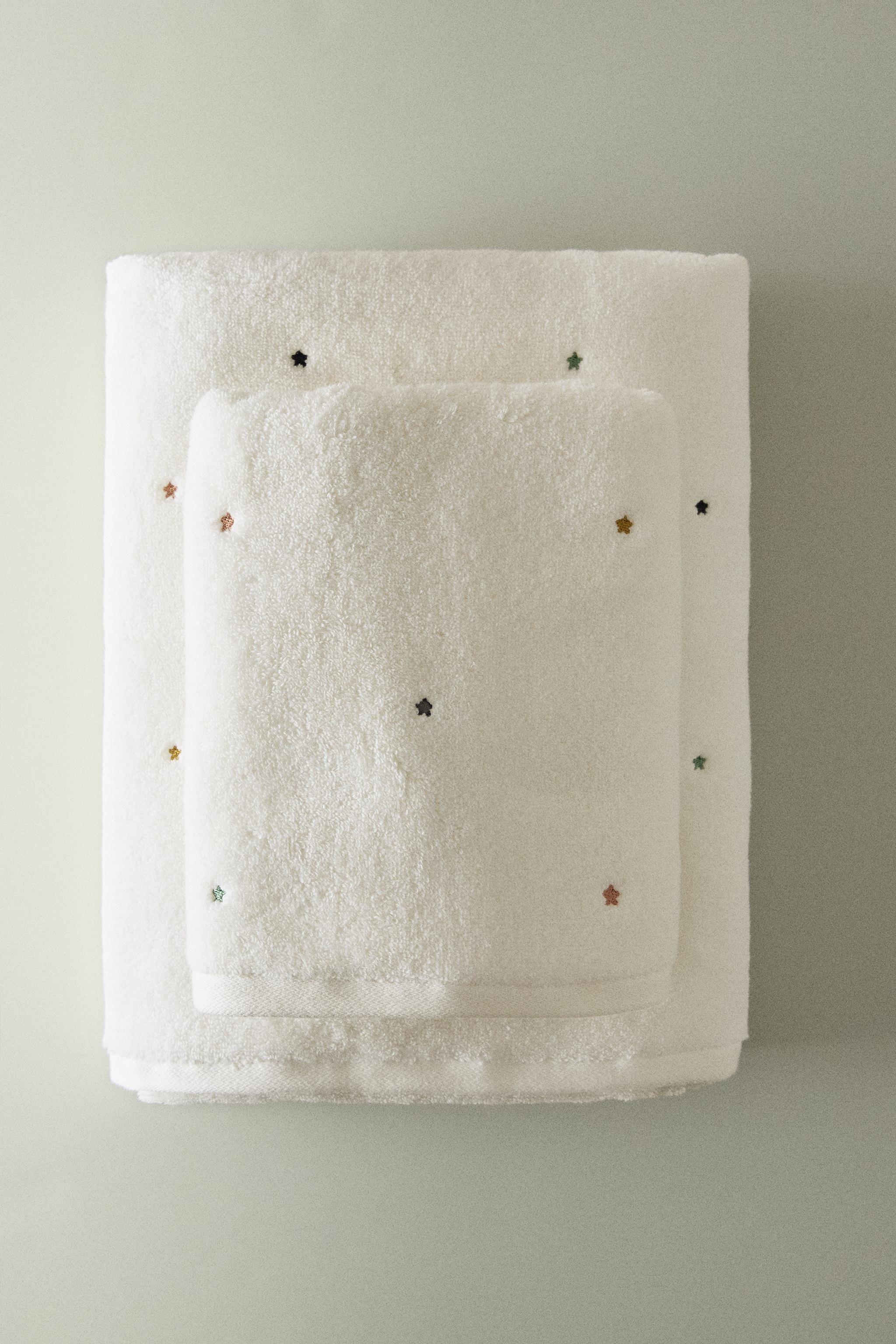 KIDS STAR BATH TOWEL — Oyster-white
