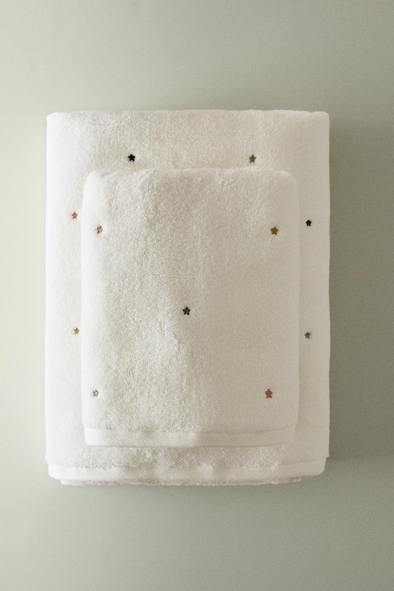 KIDS' STAR BATH TOWEL — Oyster-white