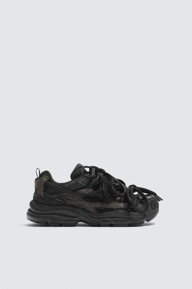ZAPATILLA MULTICORDONES - Negro de Zara