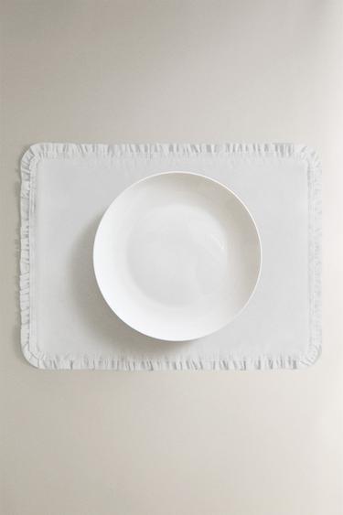 RECTANGULAR PLACEMAT WITH RUFFLE TRIM - White by Zara - Image 4