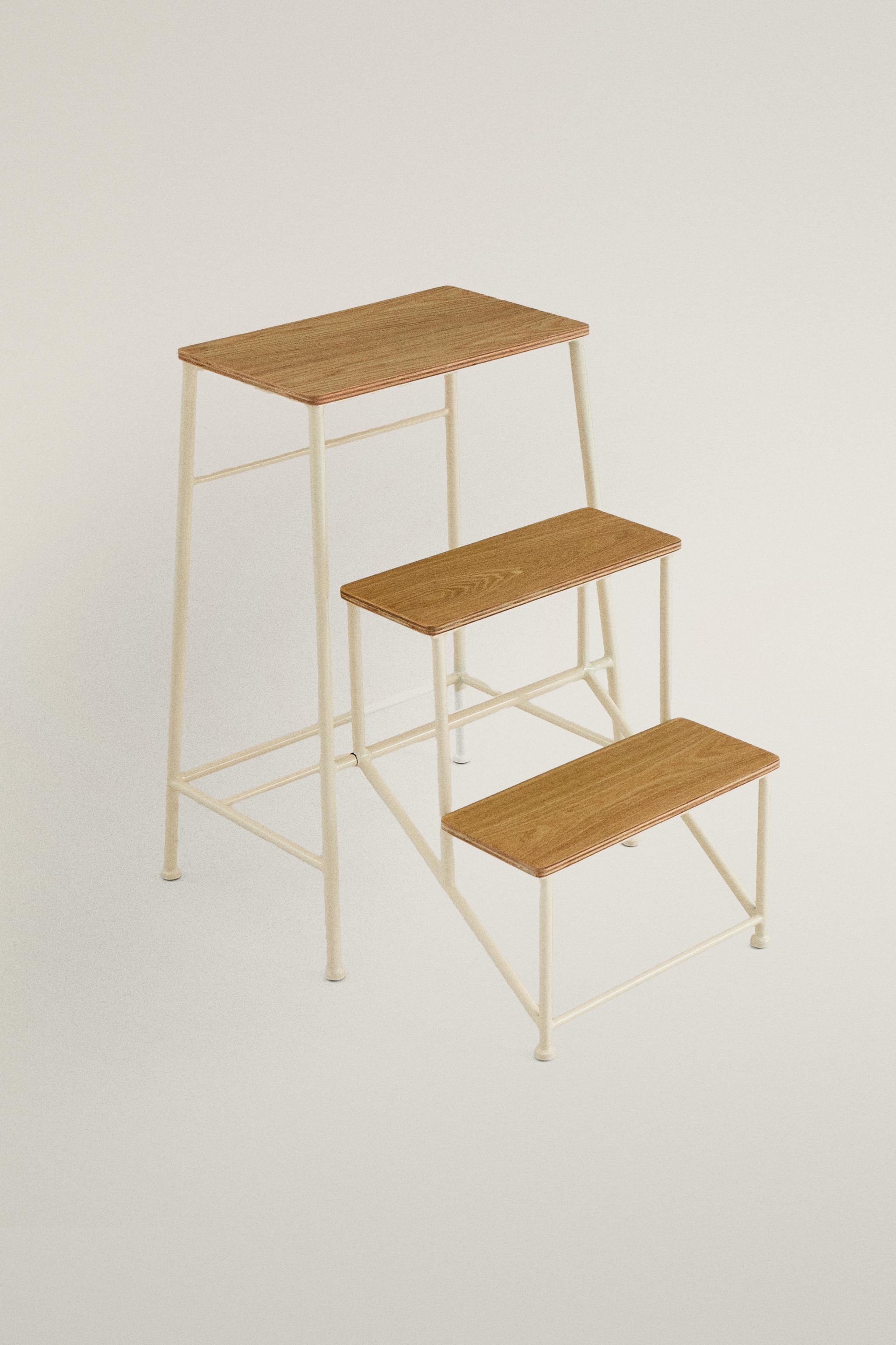 THREE-STEP WOOD AND IRON STOOL