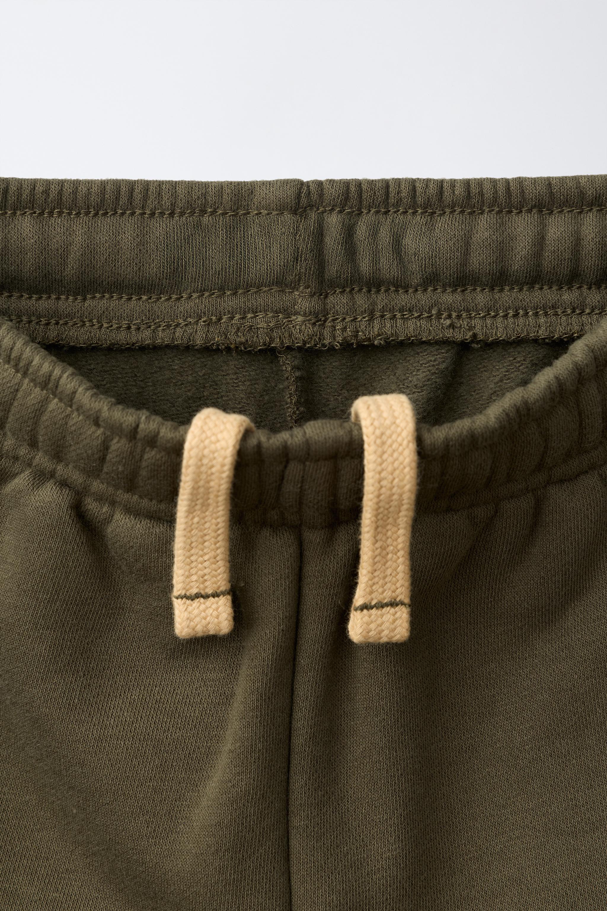 VARSITY PATCH BARREL SWEATPANTS