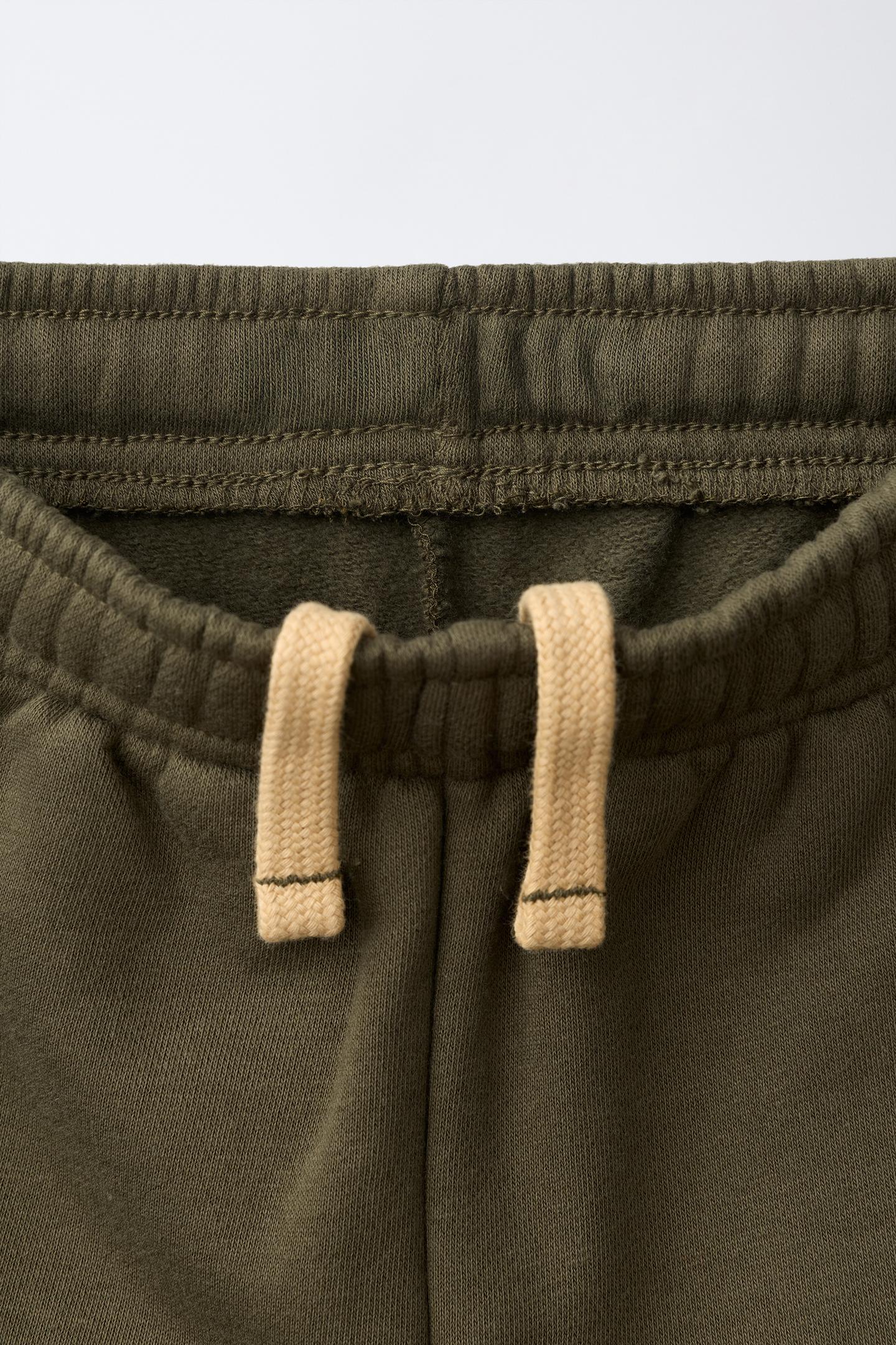 Детские брюки Zara Varsity Patch Barrel Sweatpants, цвет: Зелёный — фото 4
