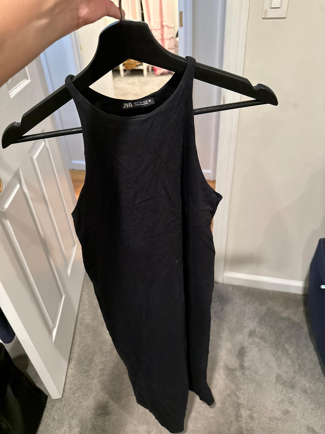VESTIDO HALTER PUNTO