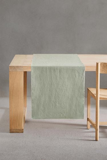 TABLE RUNNER 01 - Verde-claro da Zara
