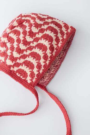 BONNET EN MAILLE TEXTURÉE - Écru / Rouge de Zara - Image 3