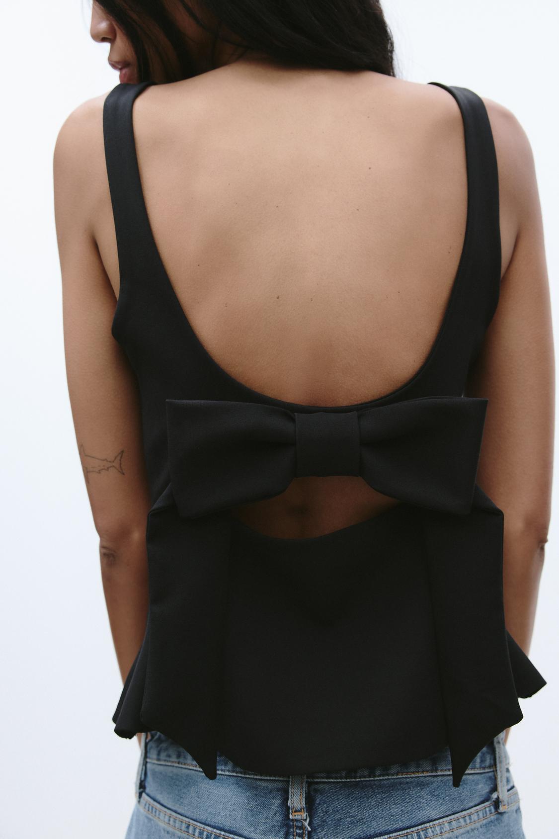 BACK BOW TOP