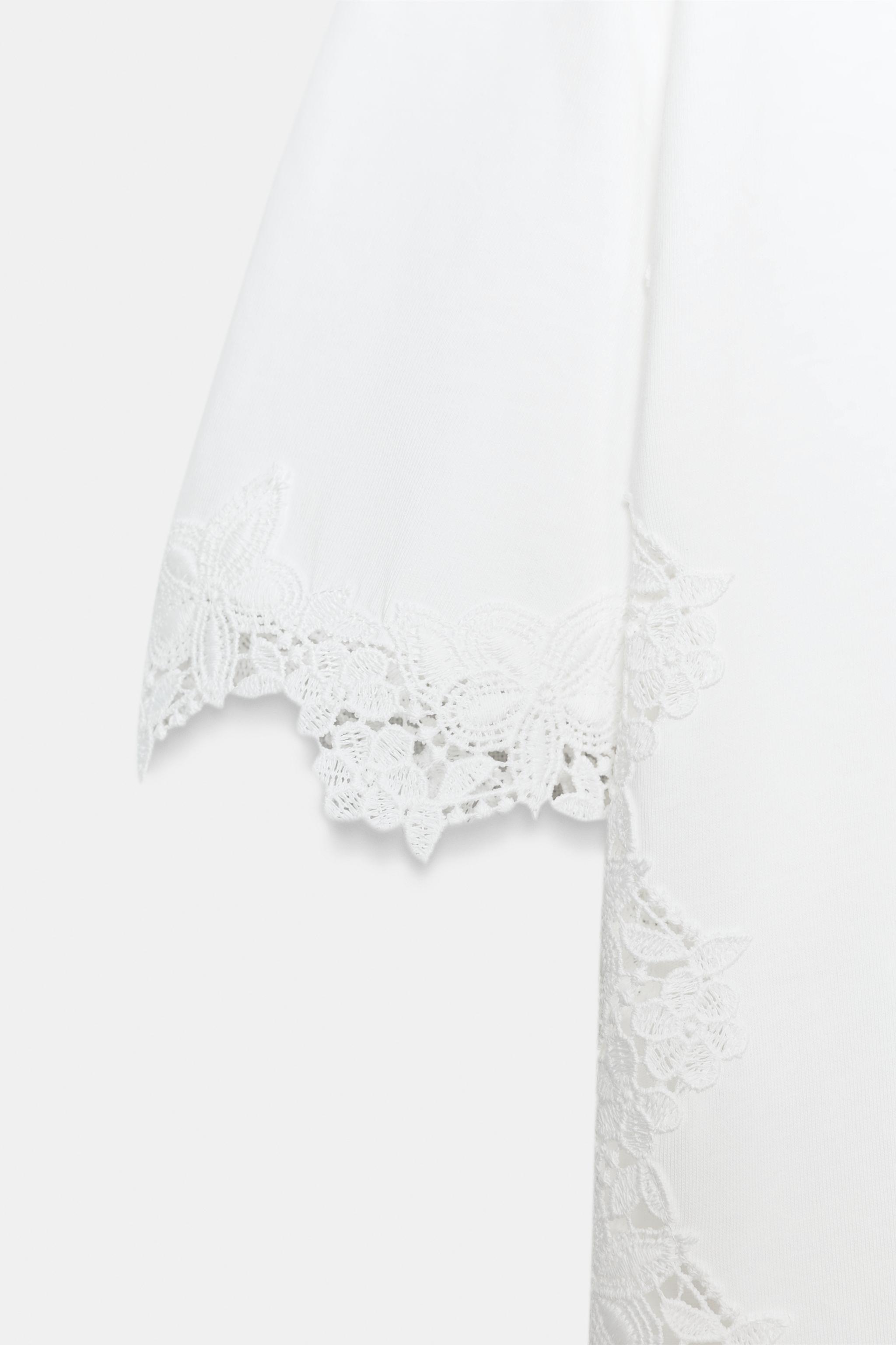 SHORT SLEEVE LACE T-SHIRT