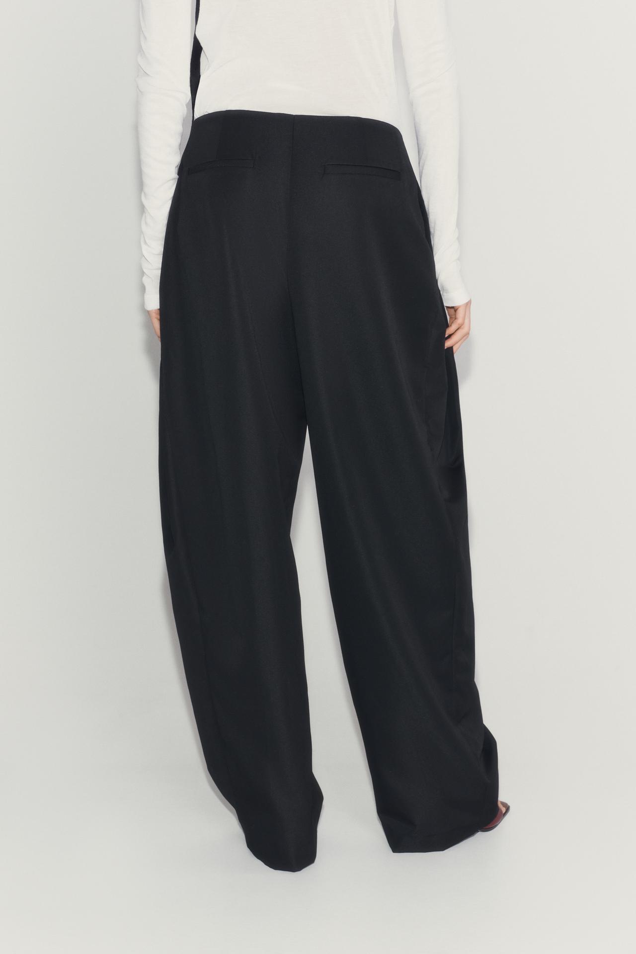 ZW COLLECTION PLEATED WIDE-LEG PANTS — Black