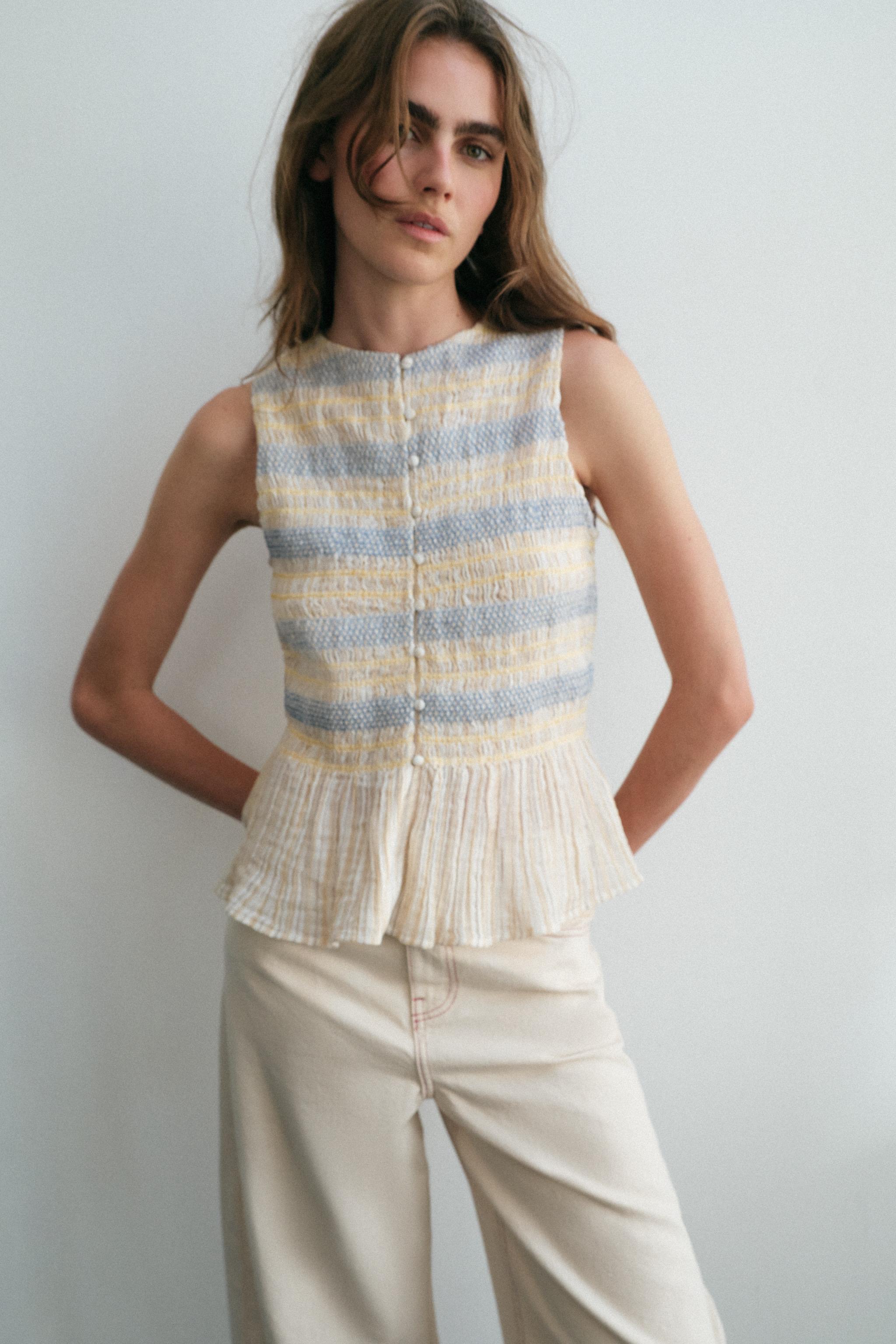 SMOCKED EMBROIDERED TOP