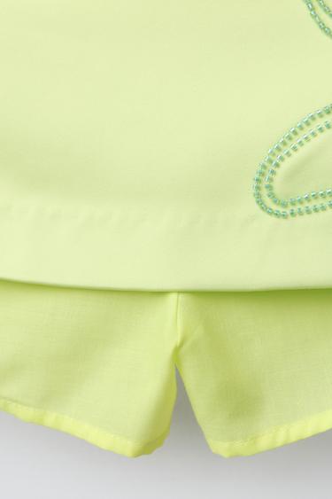 JUPE-SHORT SATINÉE FLEUR FANTAISIE - Citron vert de Zara - Image 3