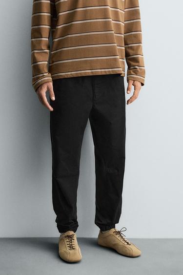 PANTALÓN CINTURA JOGGER SLIM FIT - Negro de Zara