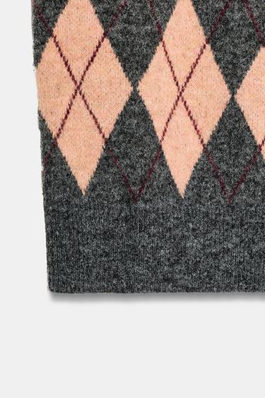 GILET EN MAILLE À LOSANGES - Gris grenat de Zara - Image 6