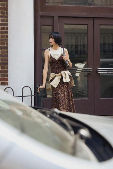 LOOK - Anthracite Grey by Zara