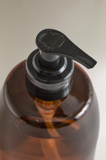 (500 ML) CARROT BREEZE LIQUID SOAP - Oranges by Zara - Image 2