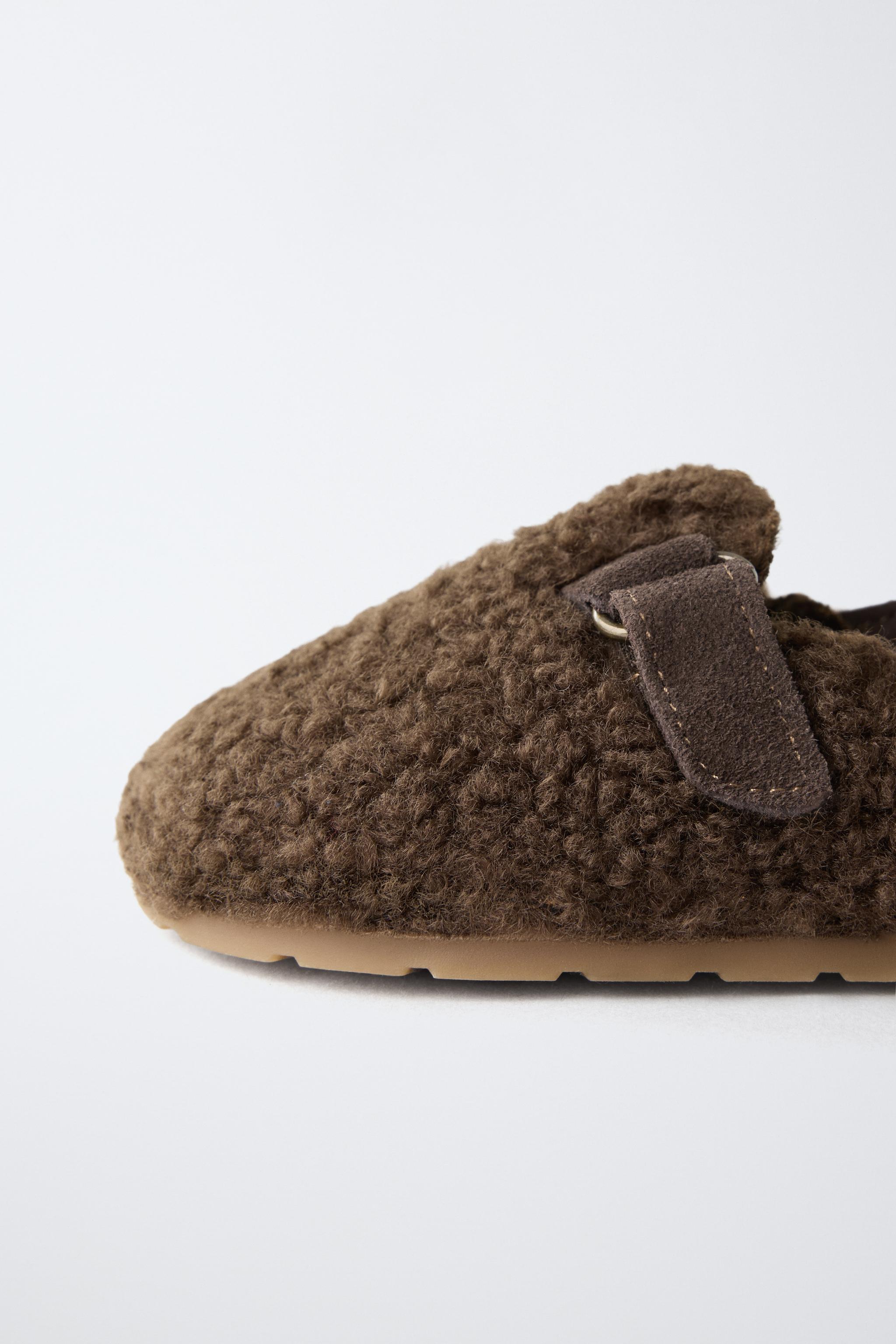 FAUX SHEARLING BAREFOOT CLOGS