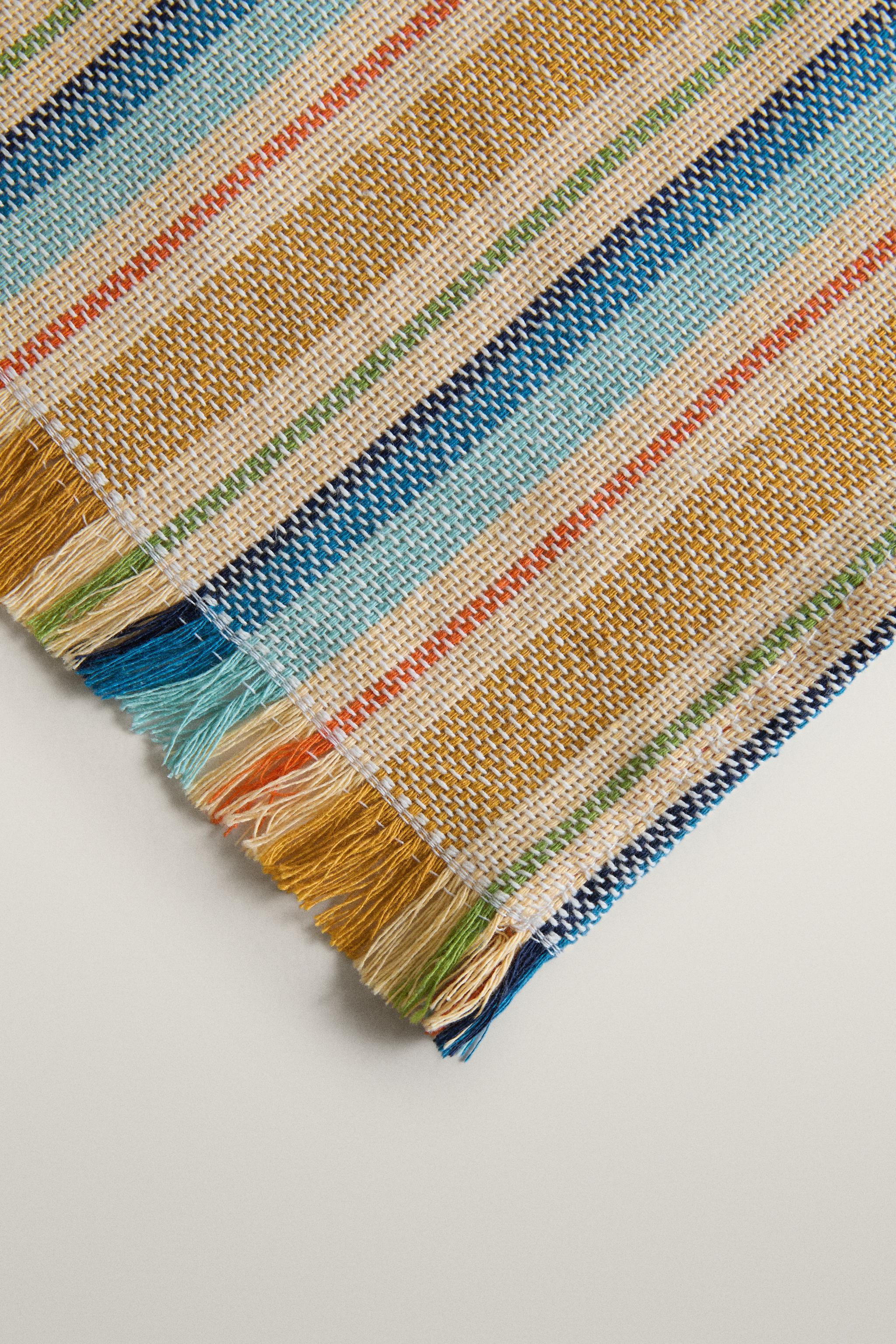 YARN-DYED STRIPE TABLECLOTH
