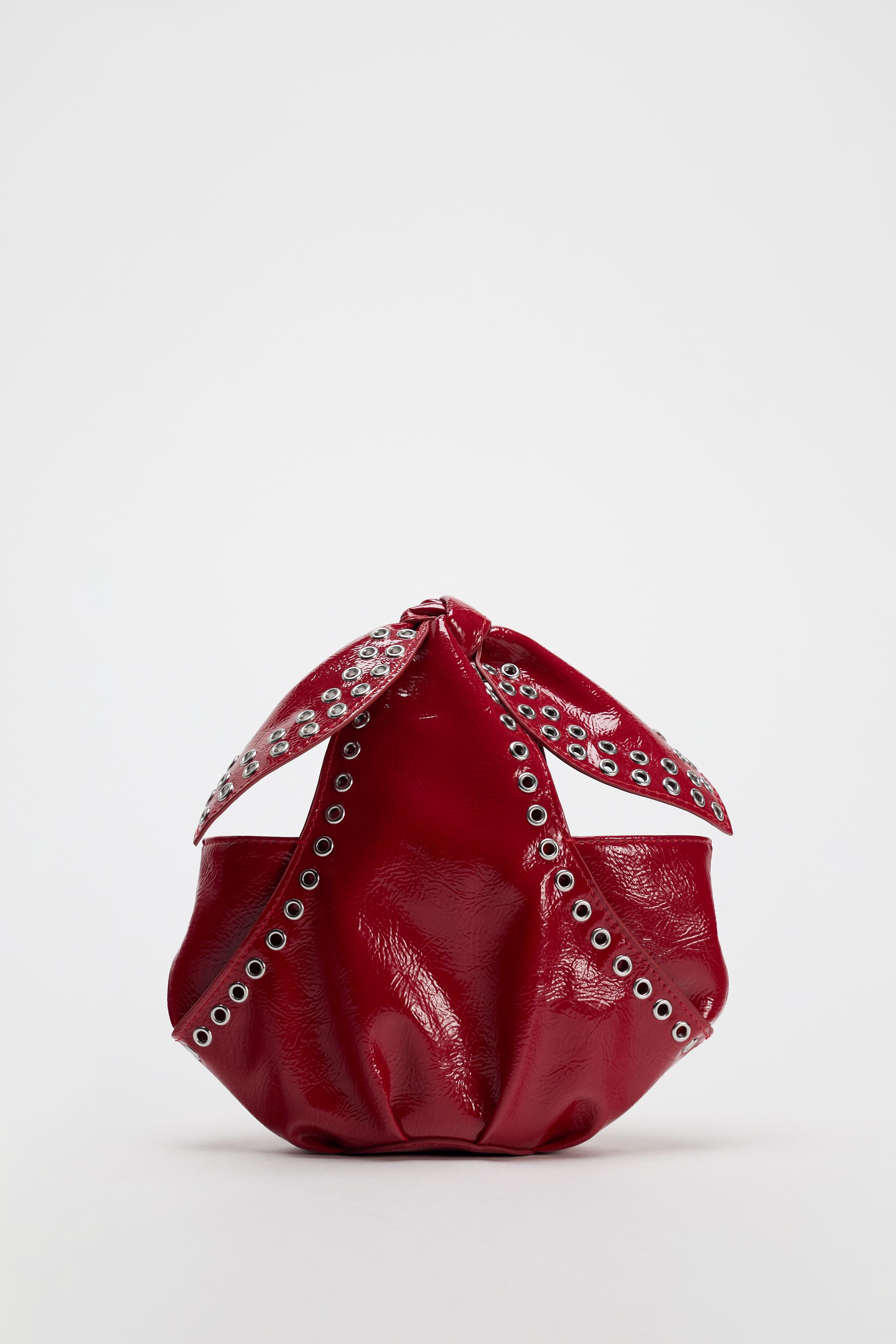 ZARA】待って、お得すぎない？5990円→3990円の「華やかミニバッグ」ちょこんと持つだけでコーデが垢抜けるの！《購入レビュー》