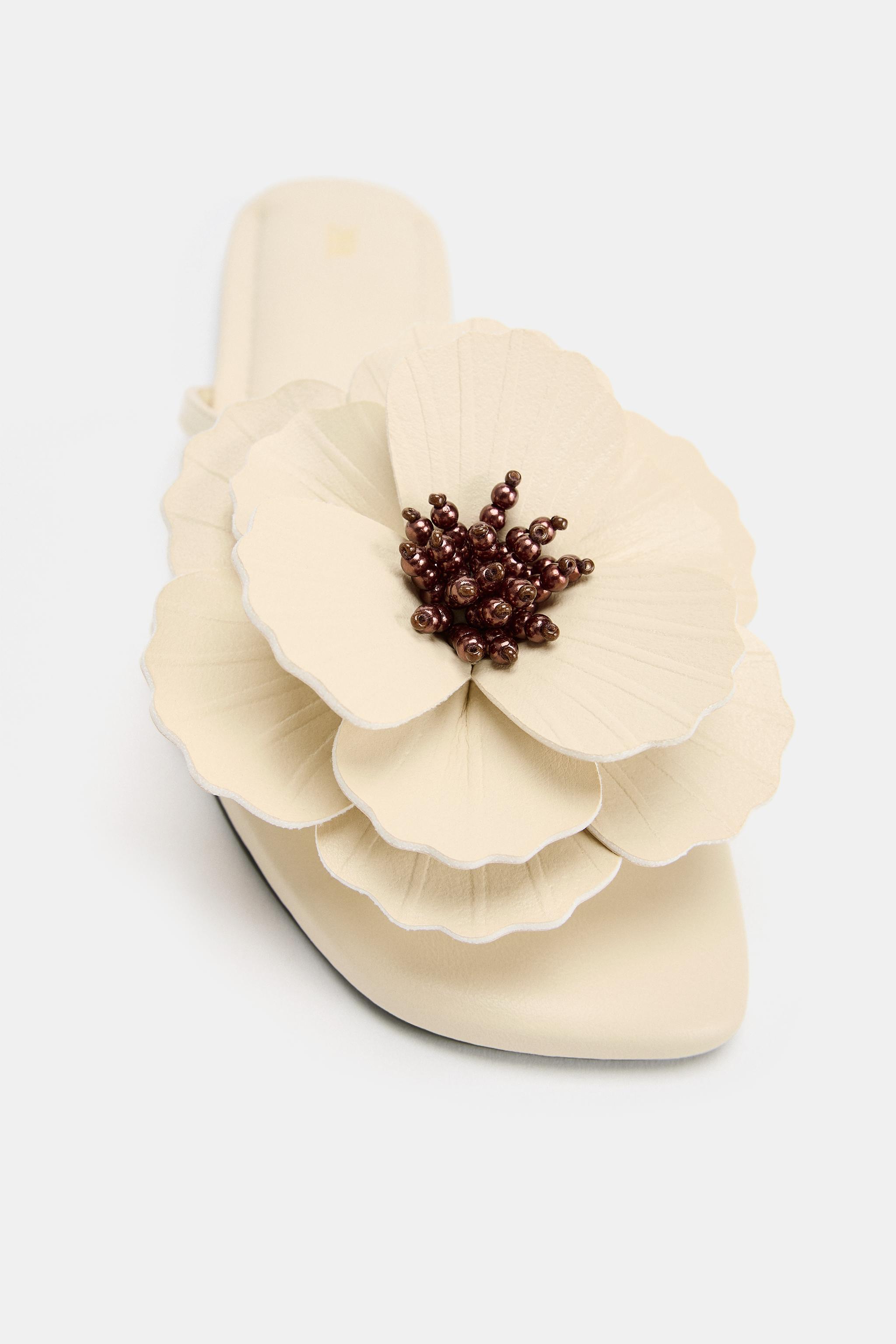 Женские сандалии Zara FLORAL DETAIL FLAT SANDALS — фото 3