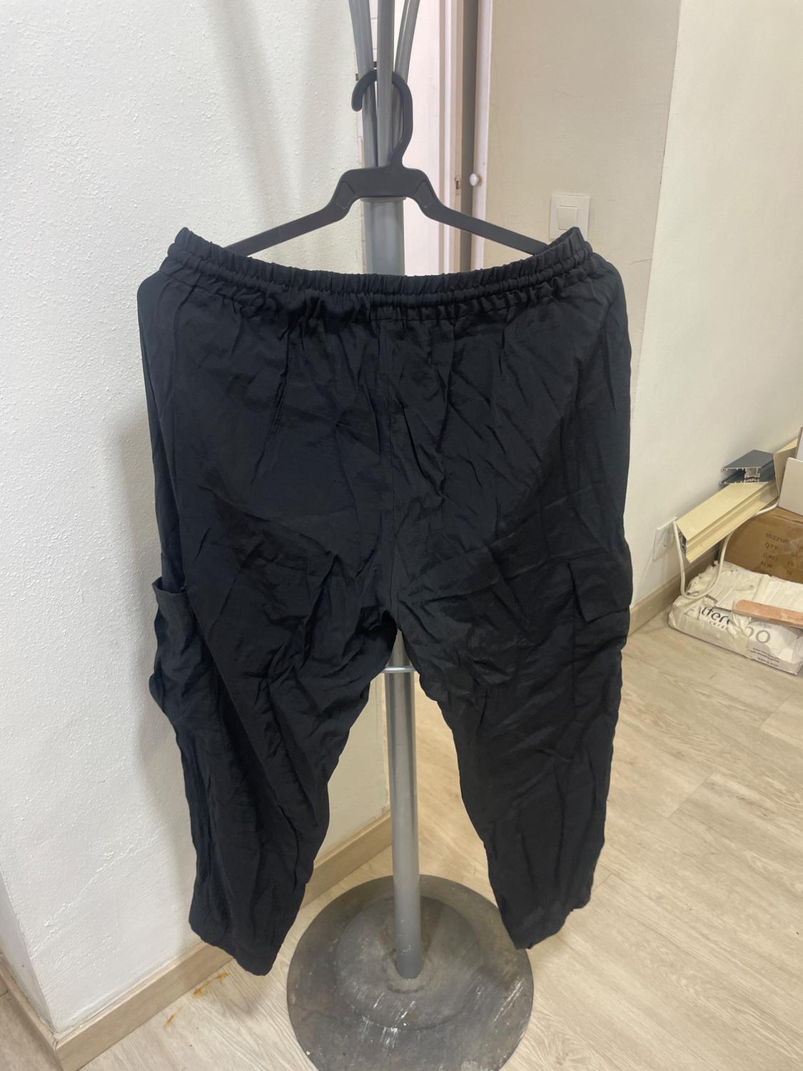 CARGO TROUSERS WITH ELASTICATED WAISTBAND - Image 2