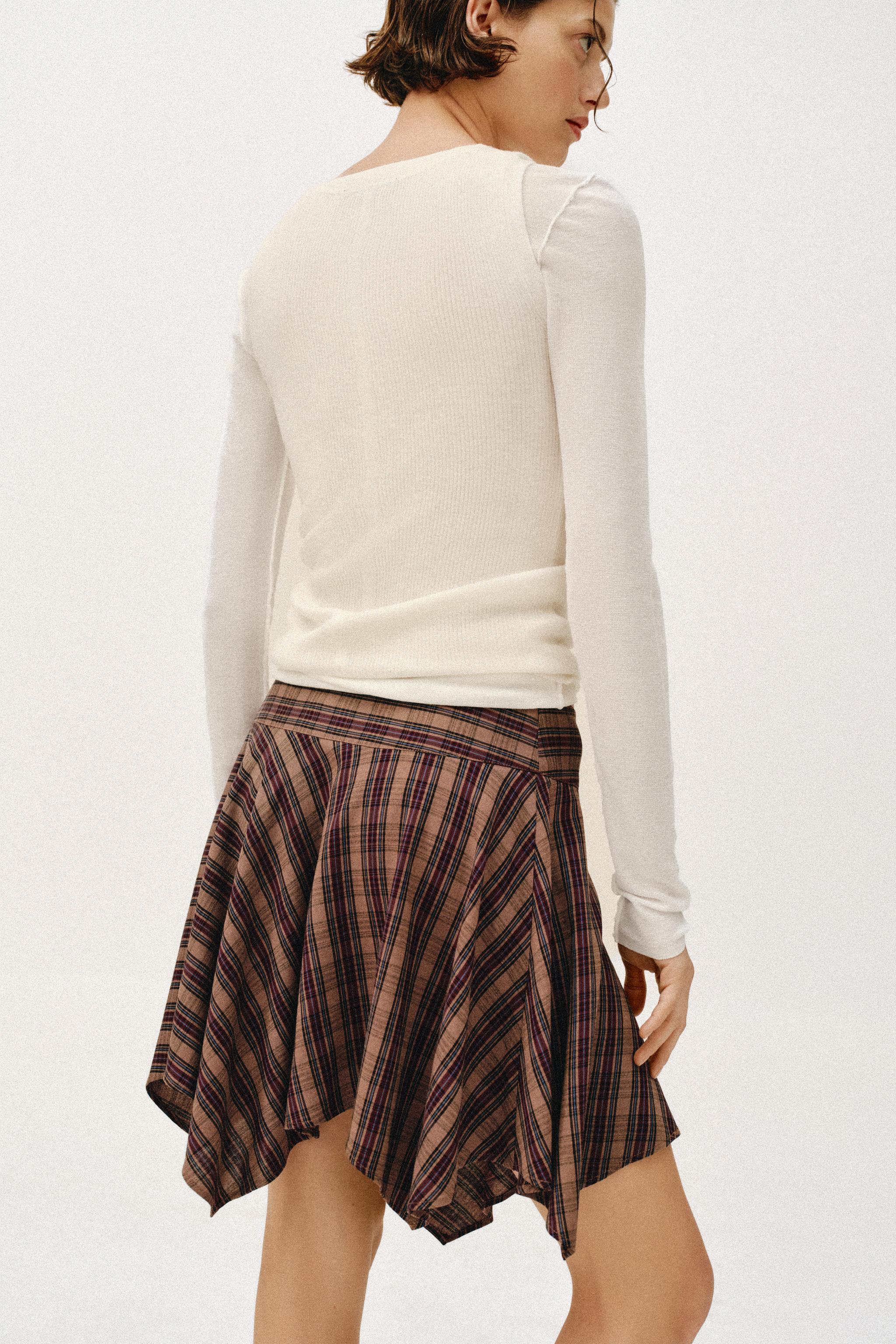 PLAID MINI SKIRT WITH BUCKLE
