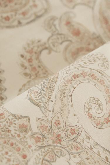 DRAP DE DESSUS IMPRIMÉ PAISLEY - Écru de Zara - Image 4