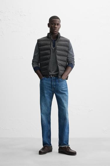 LIGHTWEIGHT PUFFER GILET - Black by Zara