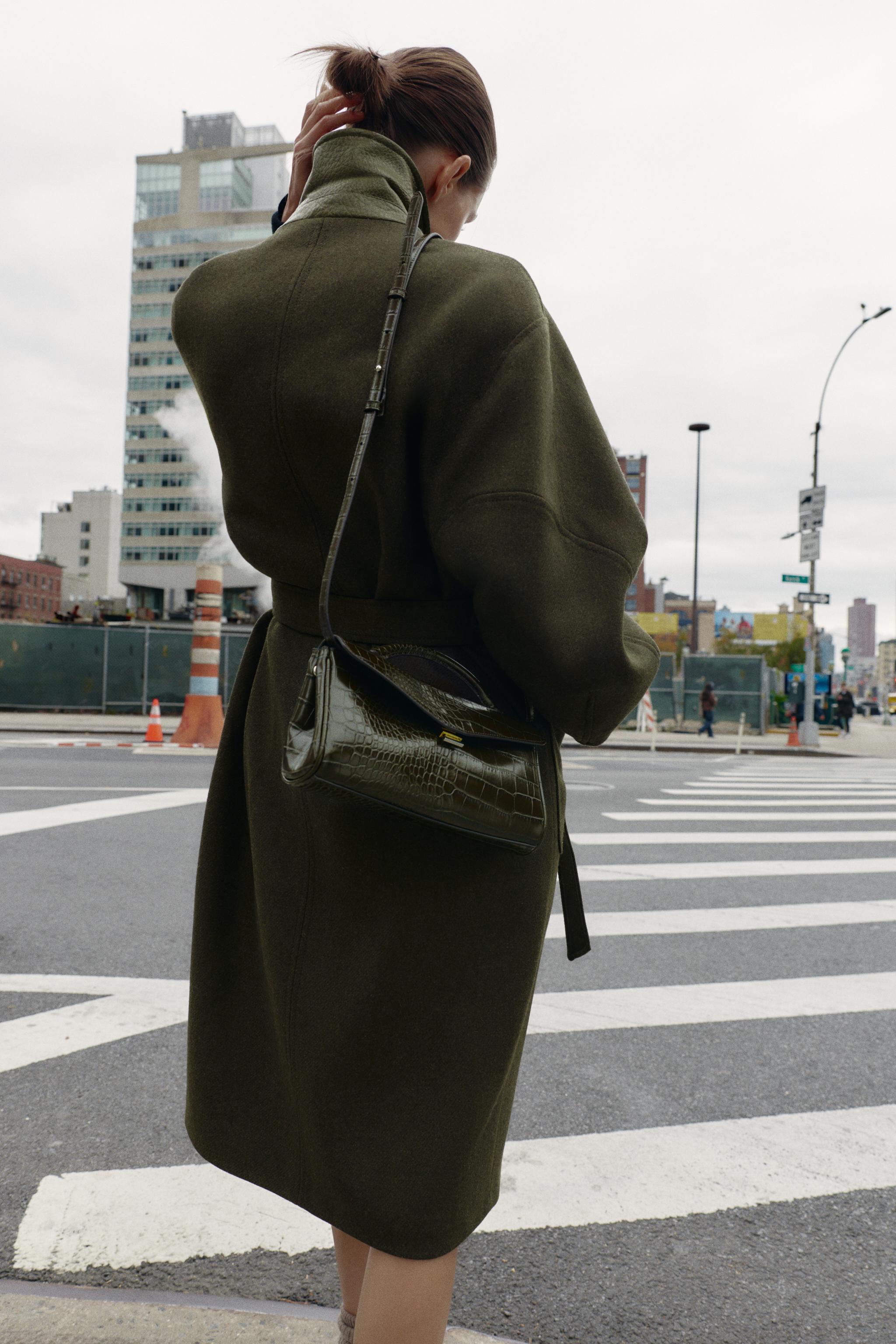 SAC À MAIN AVEC RELIEF