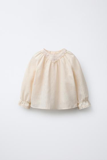 Zara EMBROIDERED AND LACE BLOUSE - Ecru